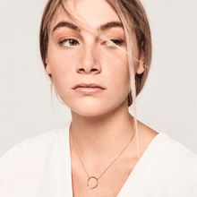 Load image into Gallery viewer, Vela Gold Necklace
